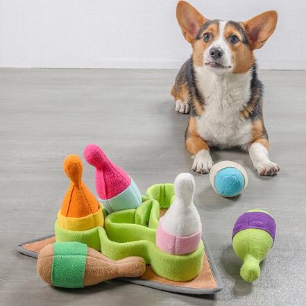 Pet Dogs Sniffing Bowling Toy